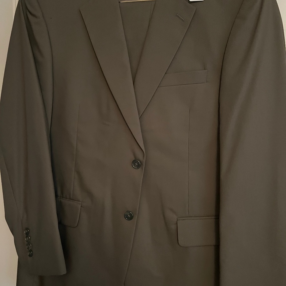 NWT Jos A Bank Suit